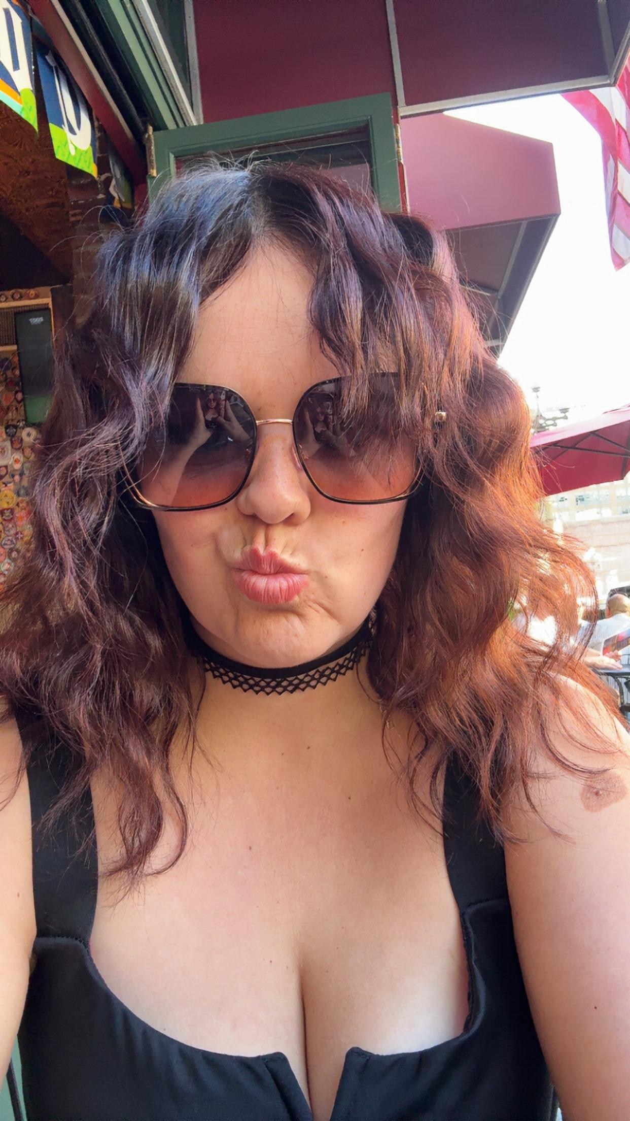 Chelsey selfie choker