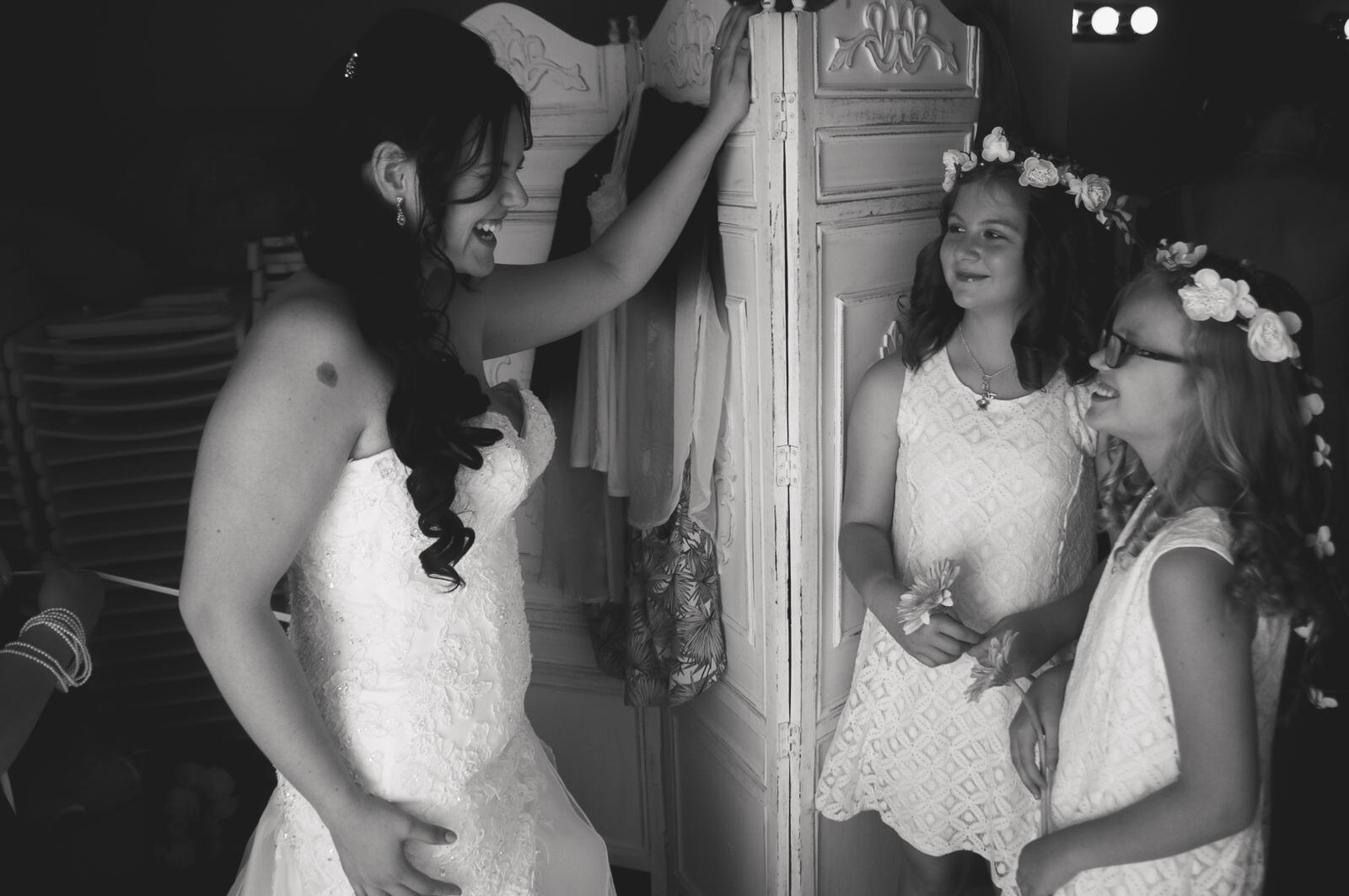 Chelsey wedding flower girls