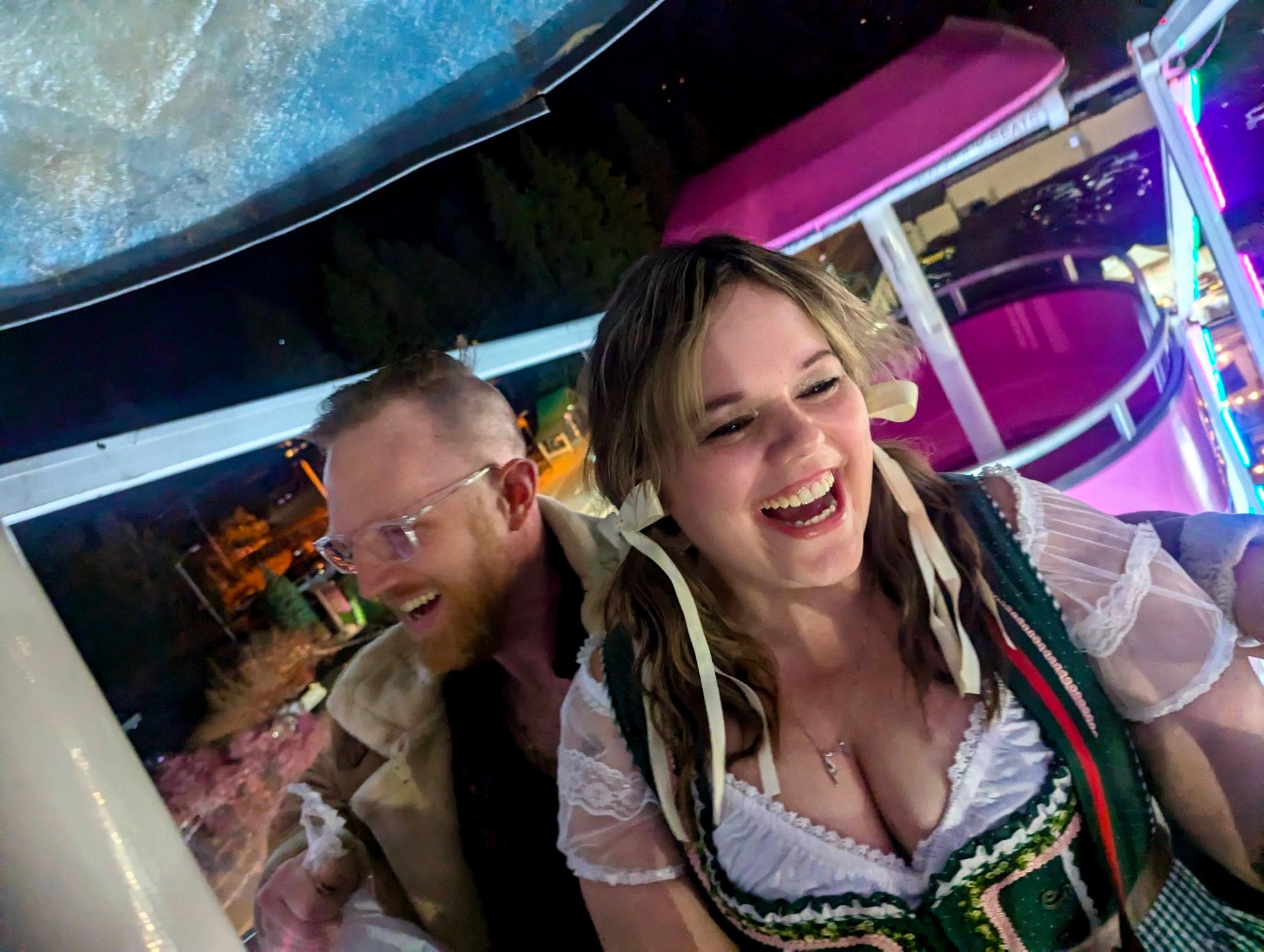 Stelsey octoberfest ferriswheel
