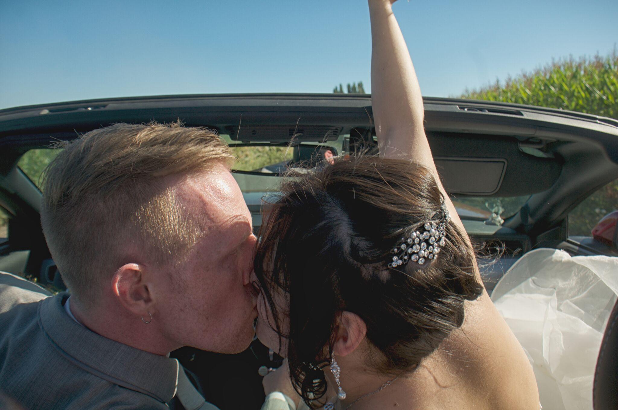 Stelsey wedding kiss mustang