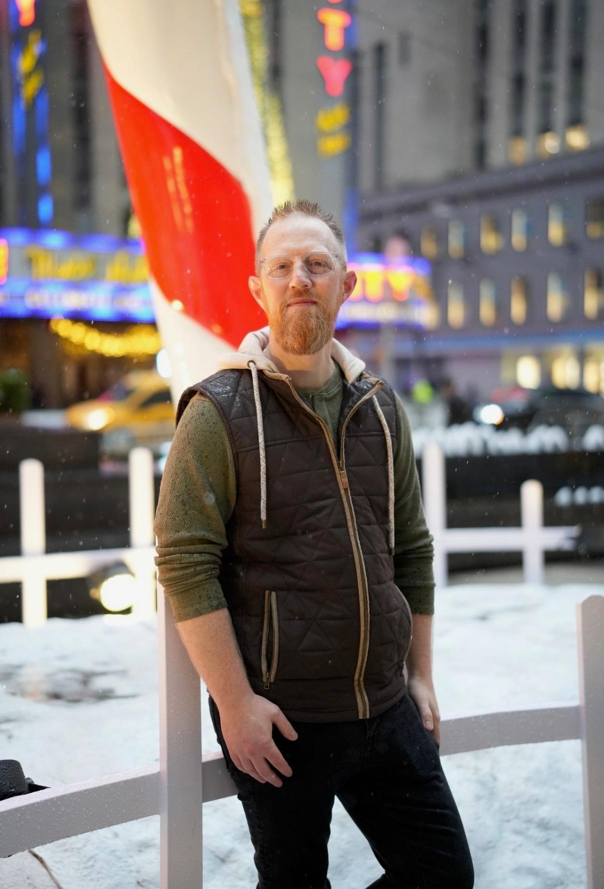 Steve nyc christmas posed closer